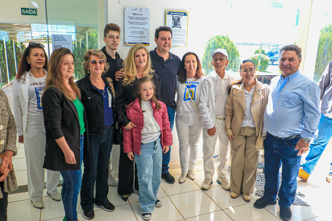 Ratinho Jr inaugura saguão e pista de Aeroporto e anuncia investimentos para a Educação Especial do Paraná