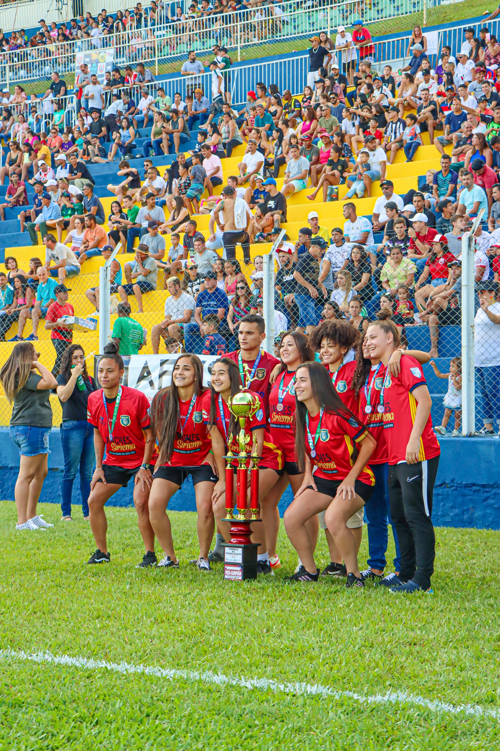 Torneios de Futebol alusivos ao Dia do Trabalhador reunirão 21 equipes em  Três Barras - Prefeitura de Três Barras