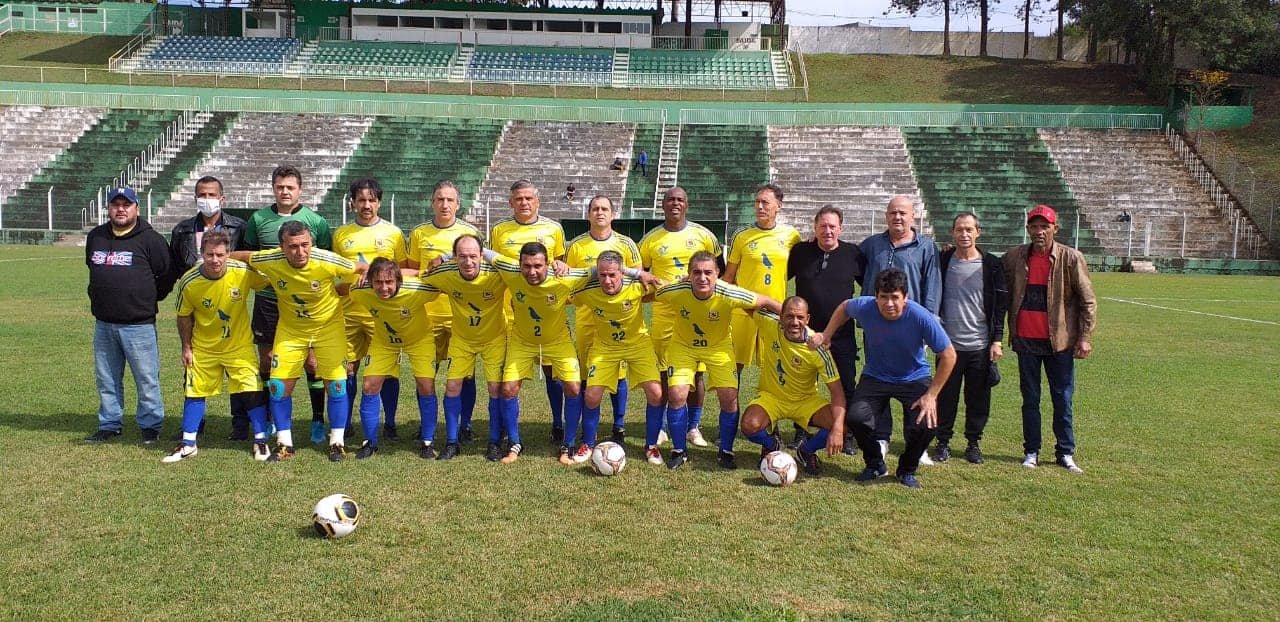 Competição para jovens e masters, Paraná Bom de Bola define