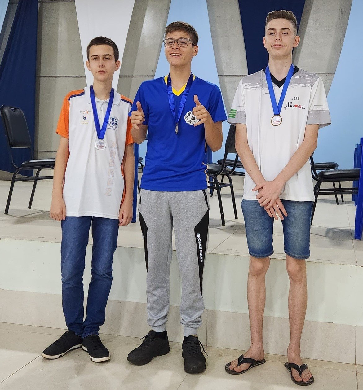 Jovem osasquense conquista 2º lugar em copa de xadrez no Paraná